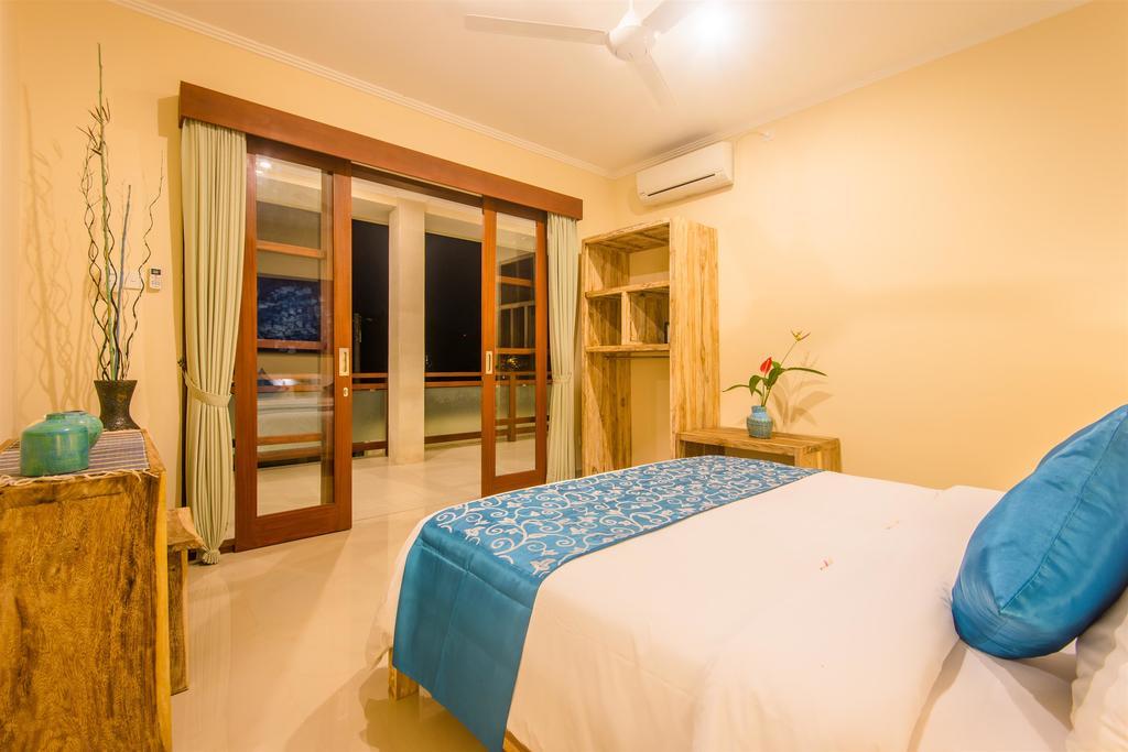 Villa Tepi Sungai Legian Rom bilde